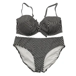 Naisten bikinit, koko 40