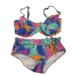 Naisten bikinit, koko 40