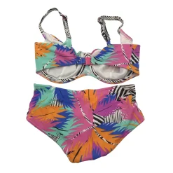Naisten bikinit, koko 40