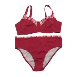 Naisten bikinit, koko 46