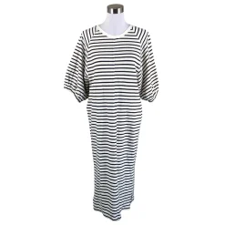 Naisten collegemekko, koko 40