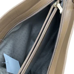 Naisten käsilaukku, koko Midi