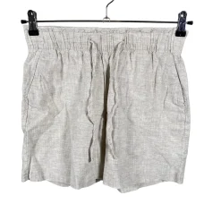 Naisten shortsit, koko 38