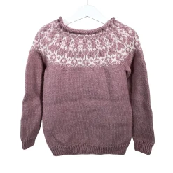 Tyttöjen neulepaita, koko 104 - 110